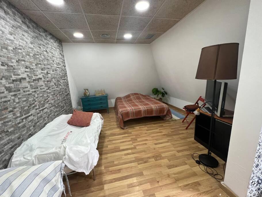 Apartamento Privado 4 En Chalet,Mascotas Si Matadepera Luaran gambar