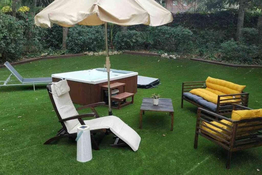 Apartamento Privado 4 En Chalet,Mascotas Si Matadepera Luaran gambar